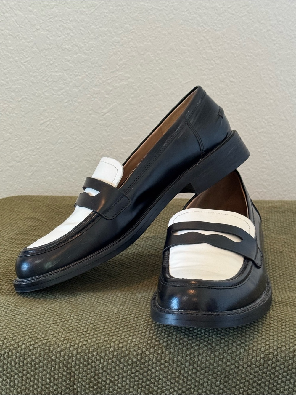Sam Edelman Women's Colin Black/Bright White Loafers